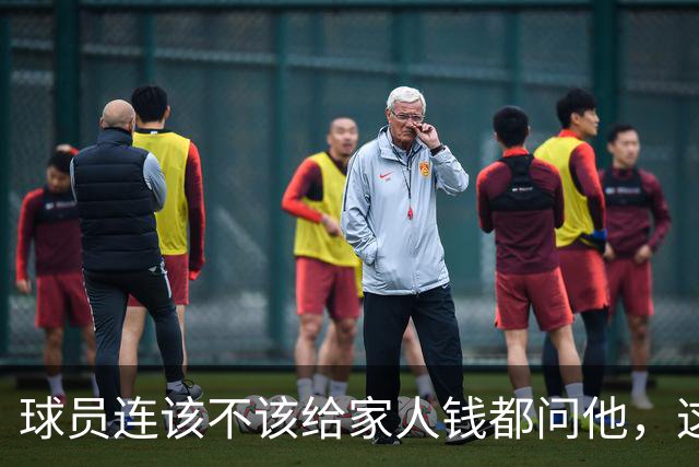 球员连该不该给家人钱都问他，这位NBA训练师不只是教打球
